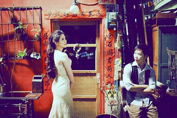 529547_160947177401537_2018893177_n-1