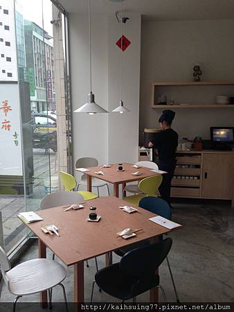 IMG_0037.JPG IMG_0037.JPG