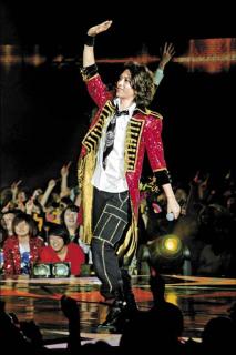 P in Taipei 2011.jpg