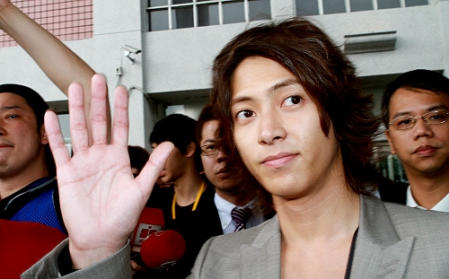 connection P in Taiwan 01.jpg connection P in Taiwan 01.jpg