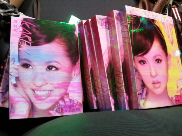 為了特別的你。。你。。你所準備的專輯!