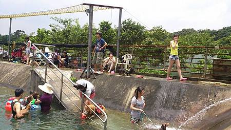 1043858_4291421259780_7948159203359188111_n