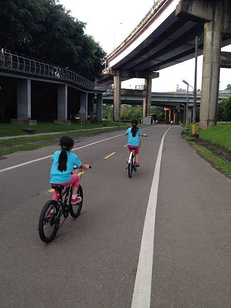 IMG_3031.jpg IMG_3031.jpg