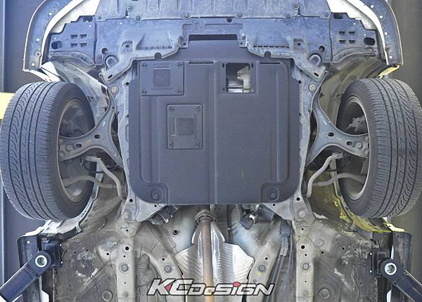 Honda Civic 9 安裝 KCDesign下護板 _01.jpg