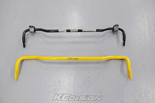 VW Golf 7 Variant 1.4 安裝 KCDesign 25mm 後防傾桿_03.jpg