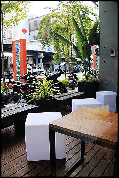 nEO_IMG_IMG_1381.jpg nEO_IMG_IMG_1381.jpg