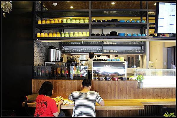 nEO_IMG_IMG_1237.jpg nEO_IMG_IMG_1237.jpg