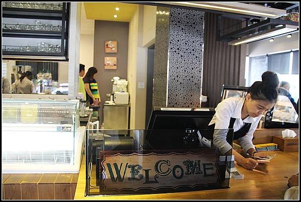 nEO_IMG_IMG_1256.jpg nEO_IMG_IMG_1256.jpg