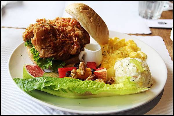 nEO_IMG_IMG_1302.jpg nEO_IMG_IMG_1302.jpg