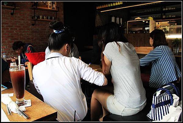 nEO_IMG_IMG_1319.jpg nEO_IMG_IMG_1319.jpg