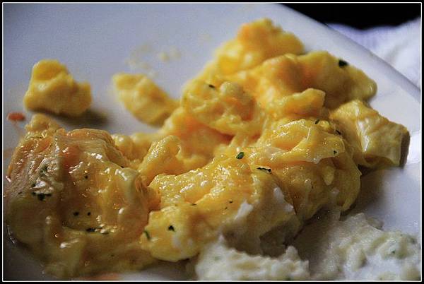 nEO_IMG_IMG_1335.jpg nEO_IMG_IMG_1335.jpg