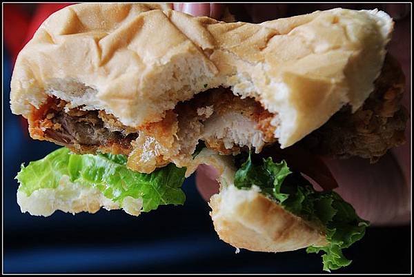 nEO_IMG_IMG_1337.jpg nEO_IMG_IMG_1337.jpg