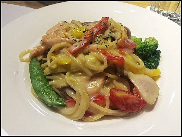 nEO_IMG_IMG_2323.jpg nEO_IMG_IMG_2323.jpg