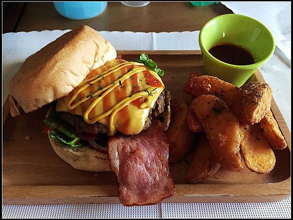 nEO_IMG_IMG_3158.jpg nEO_IMG_IMG_3158.jpg