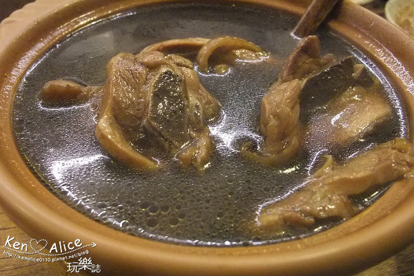 102.11龍涎居01.jpg 102.11龍涎居01.jpg