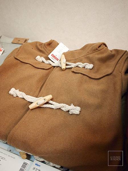 b-34.jpg 日本UNIQLO的副牌GU來了!跟著哥一起平價時尚吧~