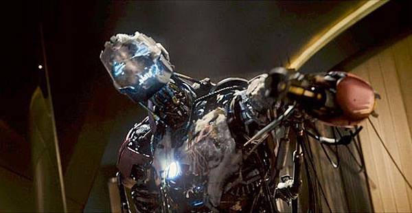 Avengers-2-Age-Ultron-Trailer-Clips-Agents-of-Shield