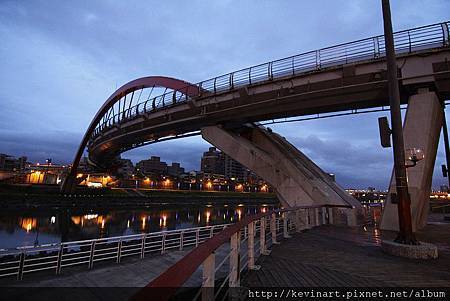 彩虹橋 彩虹橋