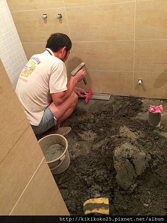 迴龍區林公館泥作工程 廚房浴室地壁磚