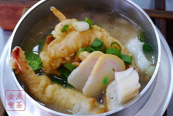 阿美鍋燒意麵 加魚加蝦 阿美鍋燒意麵 加魚加蝦