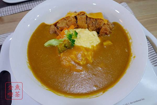 大西屋おおにしや アスパラにんじんチーズ揚げカレー 起士蘆筍豬肉捲咖哩 加價蛋包 大西屋おおにしや アスパラにんじんチーズ揚げカレー 起士蘆筍豬肉捲咖哩 加價蛋包