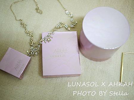 Make Up Point ❤LUNASOL X AHKAH 日系氣質精品彩妝開箱