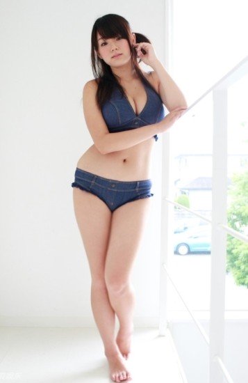 「日版瑤瑤」筱崎愛 「日版瑤瑤」筱崎愛