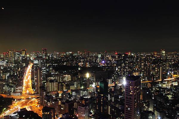 東京鐵塔拍出去的東京夜景