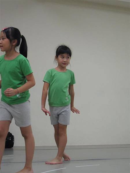 IMG_0153 (Large) IMG_0153 (Large)