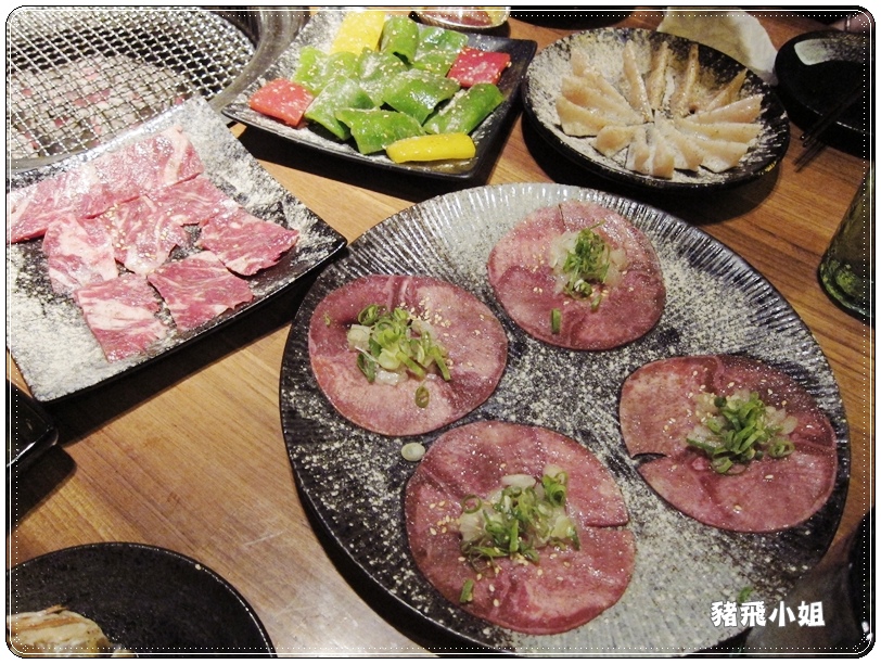 長月燒肉 (23) 長月燒肉 (23)