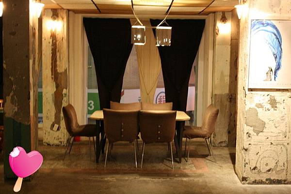 豆皮文藝咖啡館16-多人座位區.jpg 豆皮文藝咖啡館16-多人座位區.jpg
