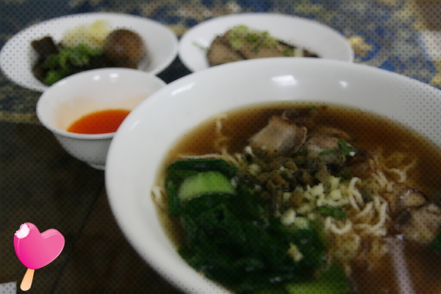 三鳳中街旁的美食