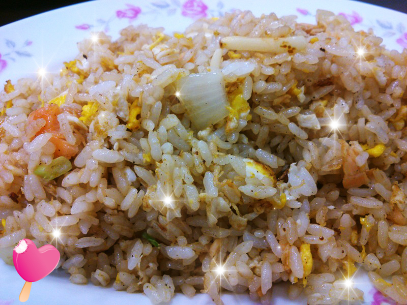 鵬鮭魚炒飯 鵬鮭魚炒飯