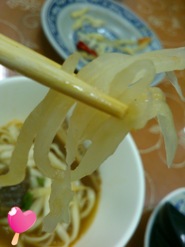 高雄‧鹽埕‧午餐-清水館小排麵