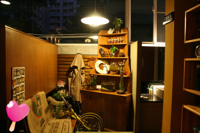 高雄‧前鎮費奧納咖啡館