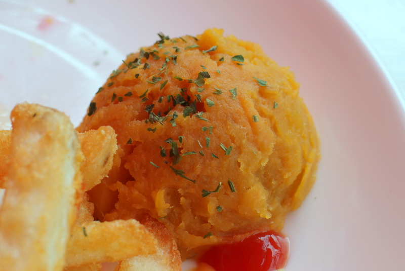 鐵塔-輕食咖啡早午餐