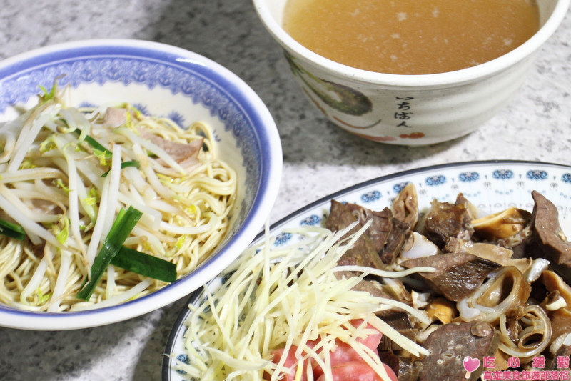 樂卡咪長腳麵專賣店-小菜拚盤 樂卡咪長腳麵專賣店-小菜拚盤