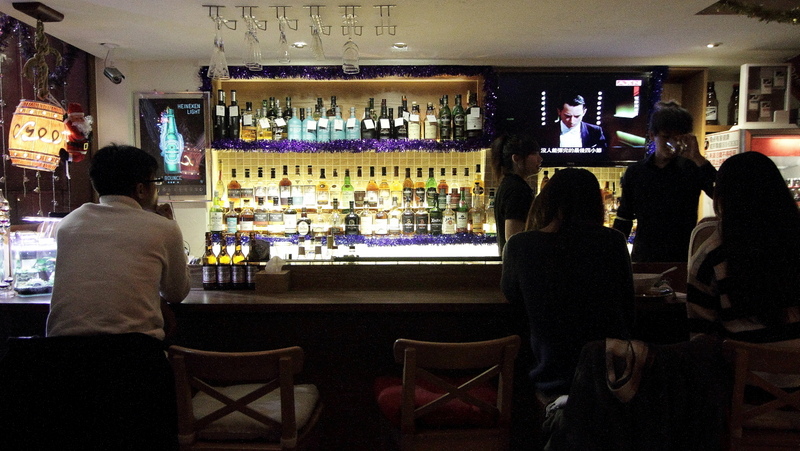 微醺英式品味輕酒館-左營酒吧