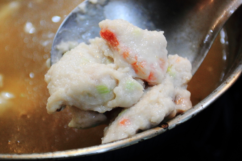高雄前金區自強路-牛老大涮牛肉-蝦仁漿