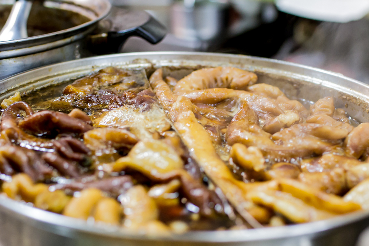 橫復一路傅義師燒肉飯