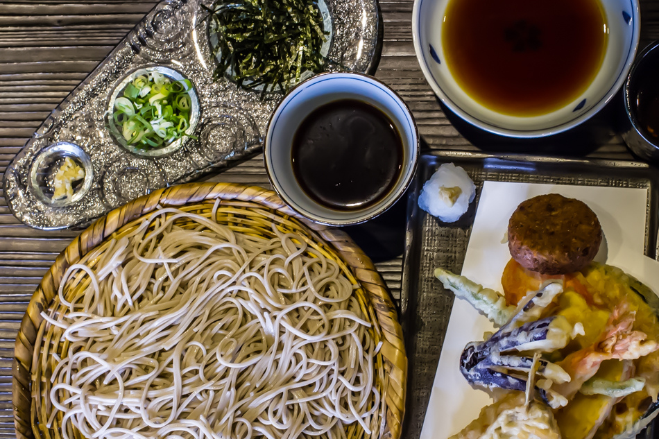 二月半蕎麥麵