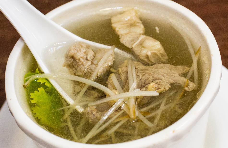 高雄捷運美食 - 左營站聚福小館
