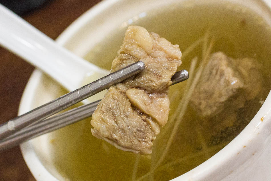 高雄捷運美食 - 左營站聚福小館