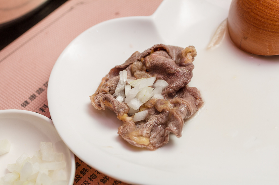 巨蛋美食 - 咕咚鼎
