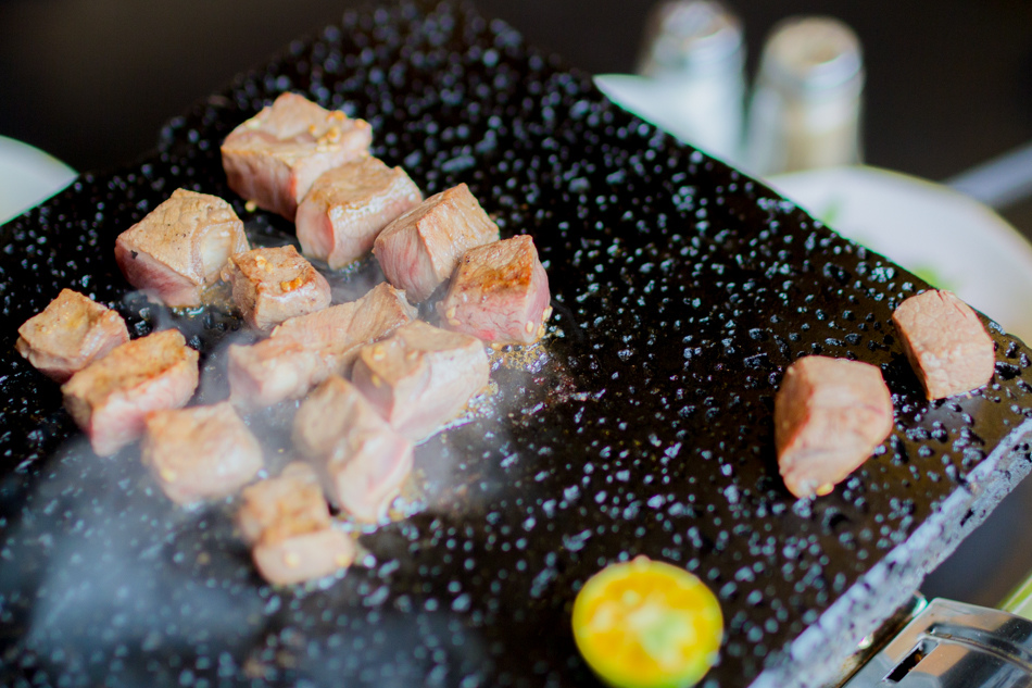 御奉行 岩燒･鍋物定食
