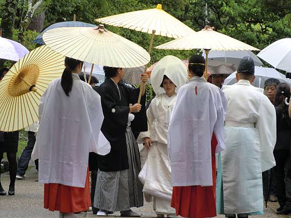 宇治 有著日本最老的神社和最大的石塔 黑田記事 痞客邦