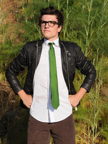 -33-josh-hutcherson-8127340-451-600 -33-josh-hutcherson-8127340-451-600