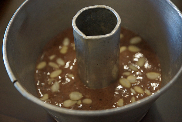 20121020芝麻巧克力戚風蛋糕