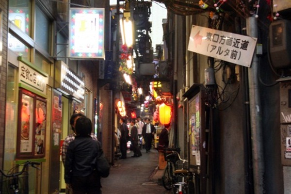 shinjuku-088-620x413 shinjuku-088-620x413