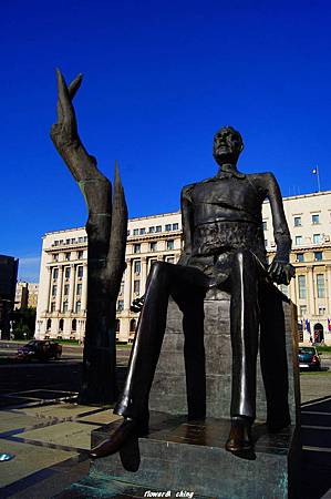 DSC01942.jpg DSC01942.jpg